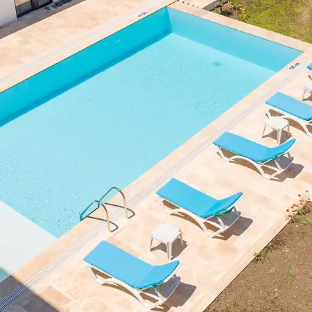 Uzunyurt Sleeps 12 Pool Air Con Wifi Villa *