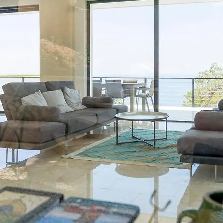 فيلة Uzunyurt Sleeps 12 Pool Air Con Wifi *